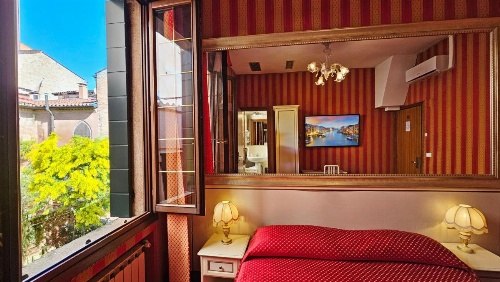 Messner Palace image 39